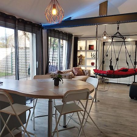 Gite Romantique Avec Spa Coeur A Corps 44 La Plaine-sur-Mer Exterior photo